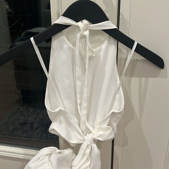 Revolve super down white romper size xs - Picture 2 of 3
